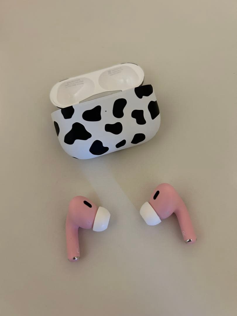 AWAZON-AirPods pro 第2世代 ColorWare塗装 ウシ模様