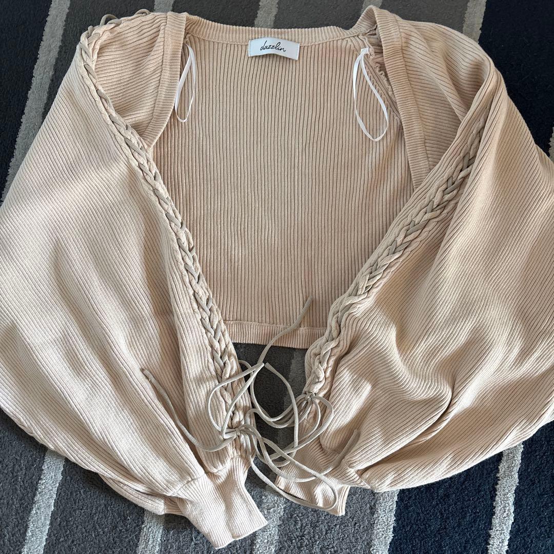 dazzlin ベージュ リブ編み 長袖トップス - メルカリ