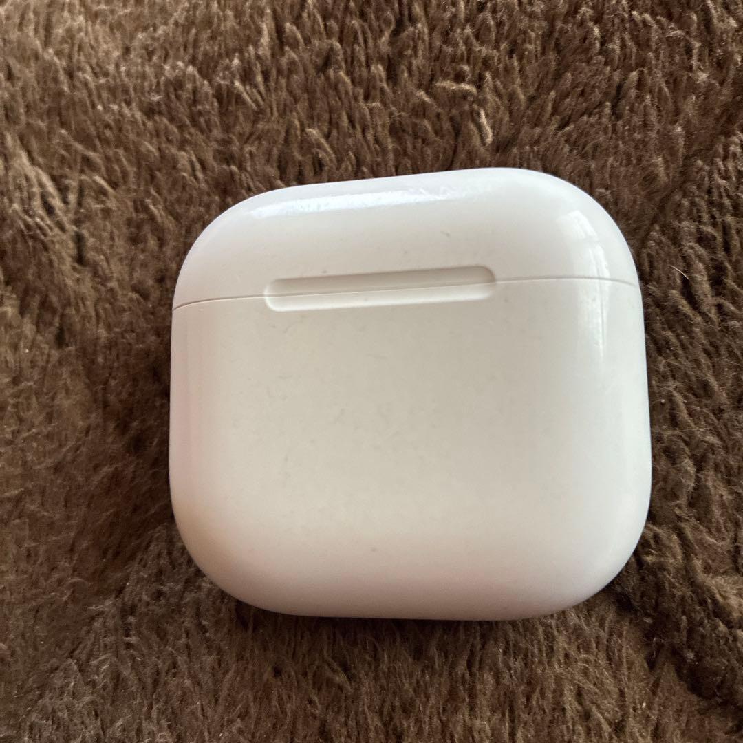 AirPods4本体 ホワイト 箱無し - メルカリ