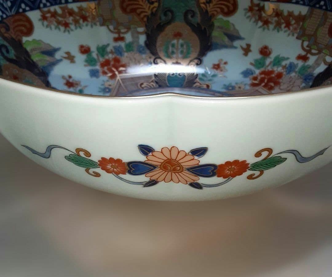 美品☘️有田焼 弥左衛門窯 金彩染錦☘️元禄みやび 輪花大鉢 26.5cm
