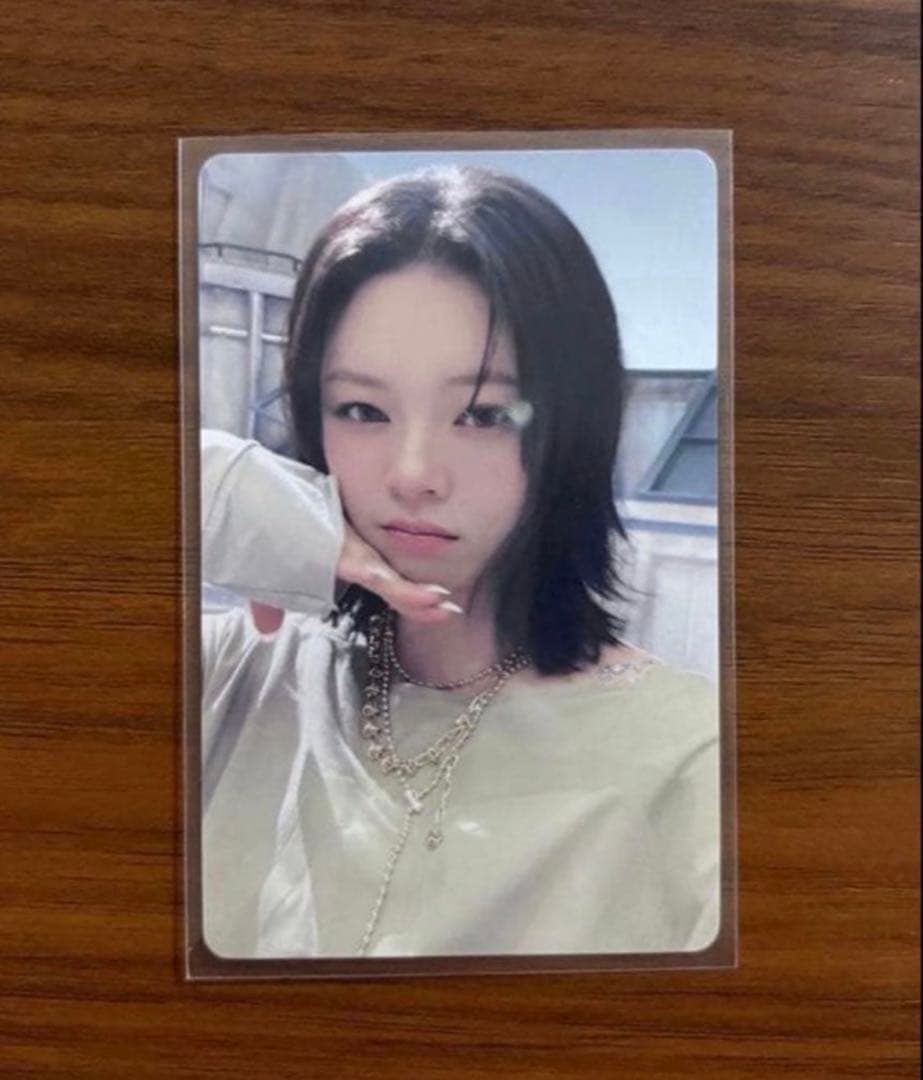 TWICE THIS IS FOR yizhiyu ヨントン 1.0 ジョンヨン - メルカリ