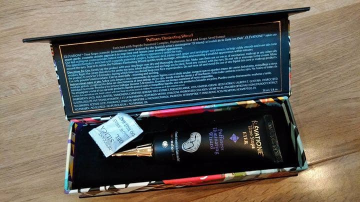 elevation シワ取り用のクリーム 楽天市場】眉間 しわ パック 取り しわ取り しわ改善 おでこ 口元