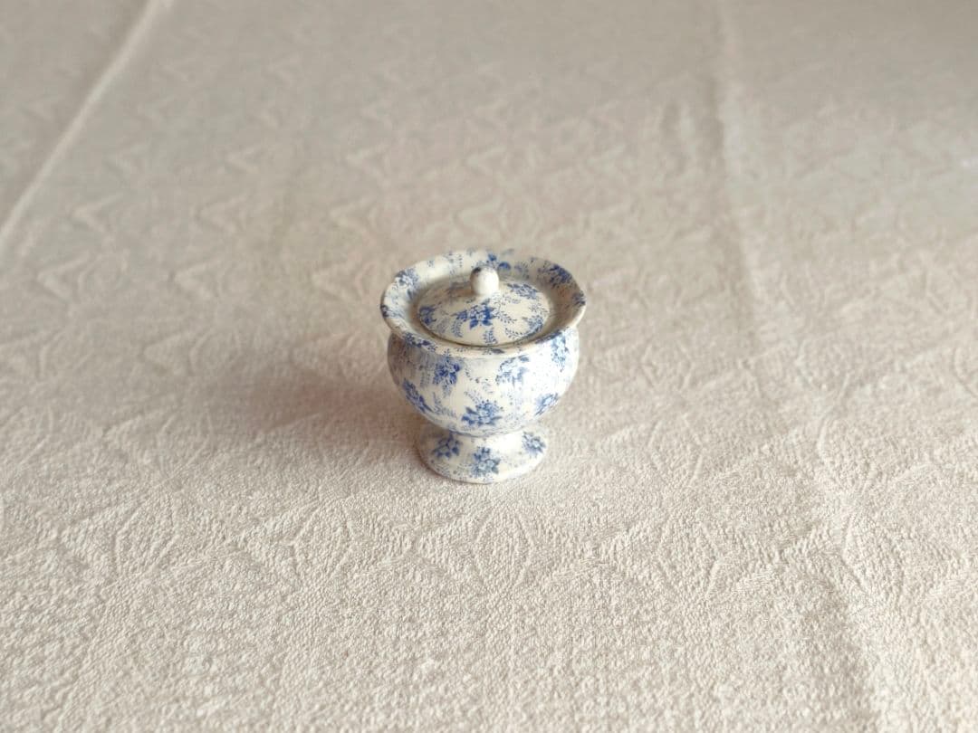 * antique mini ❀ 小さなお花柄 蓋付き ポット 楽天市場】 楽天1位 /人気絶賛 ガラス ティーポット 花柄 直火可