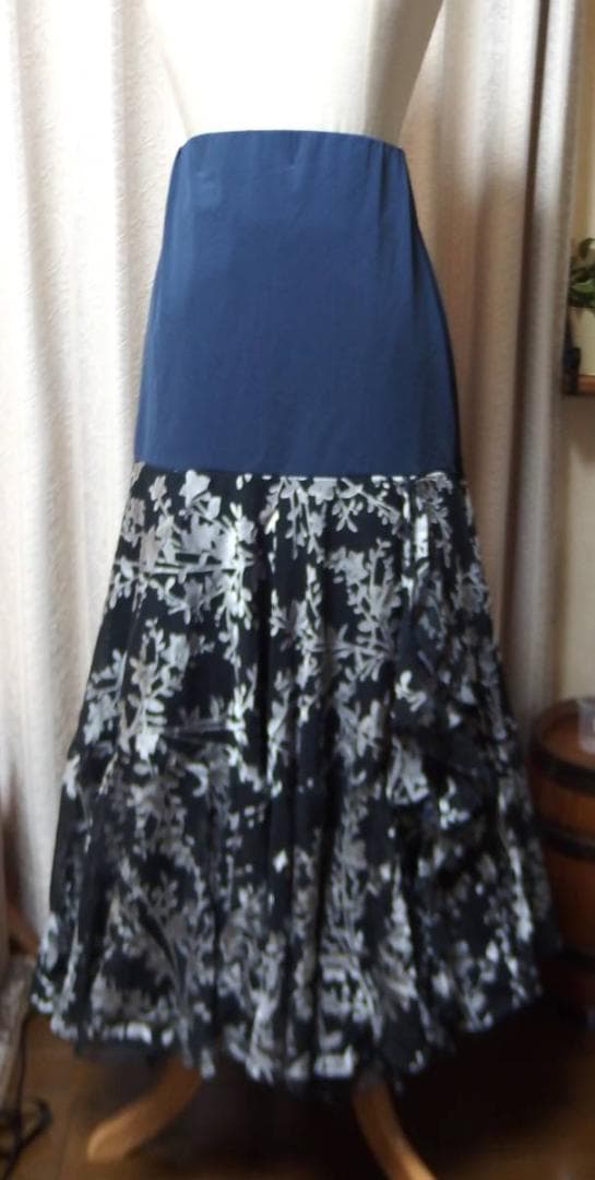 未使用品【社交ダンス】スタンダードスカート③（紺色） 楽天市場】ネイビー スカート（社交ダンス｜体操・ダンス）：スポーツ