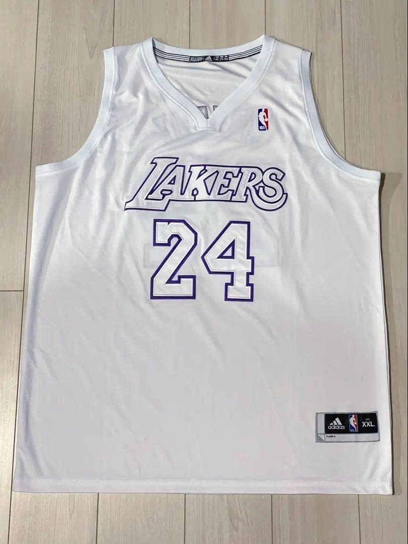 レア 刺繍 NBAユニフォーム LA Lakers Kobe Bryant - メルカリ