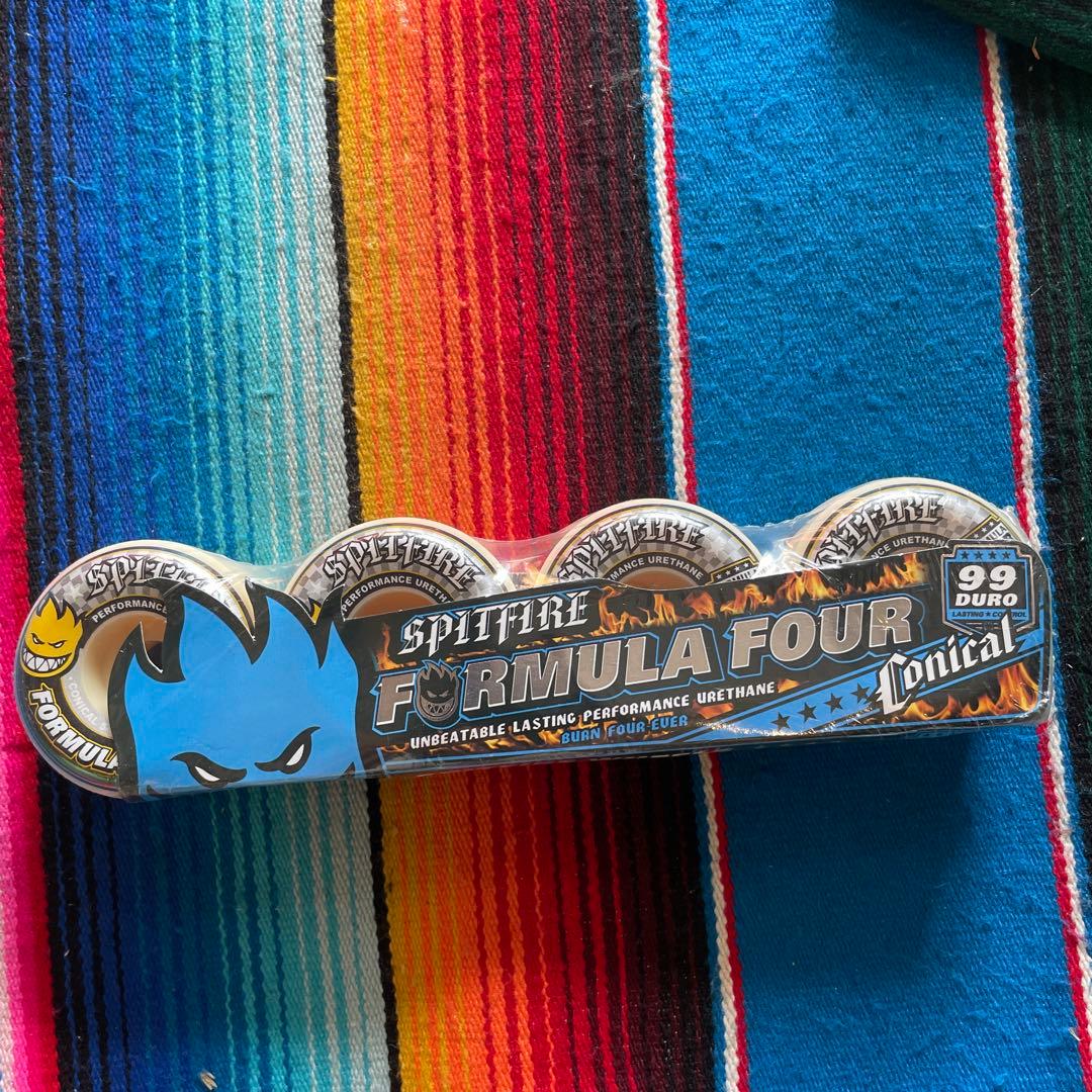 Spitfire フォーマル4ラディアルズ 55mm99Aウィール定価9,130 SPITFIRE