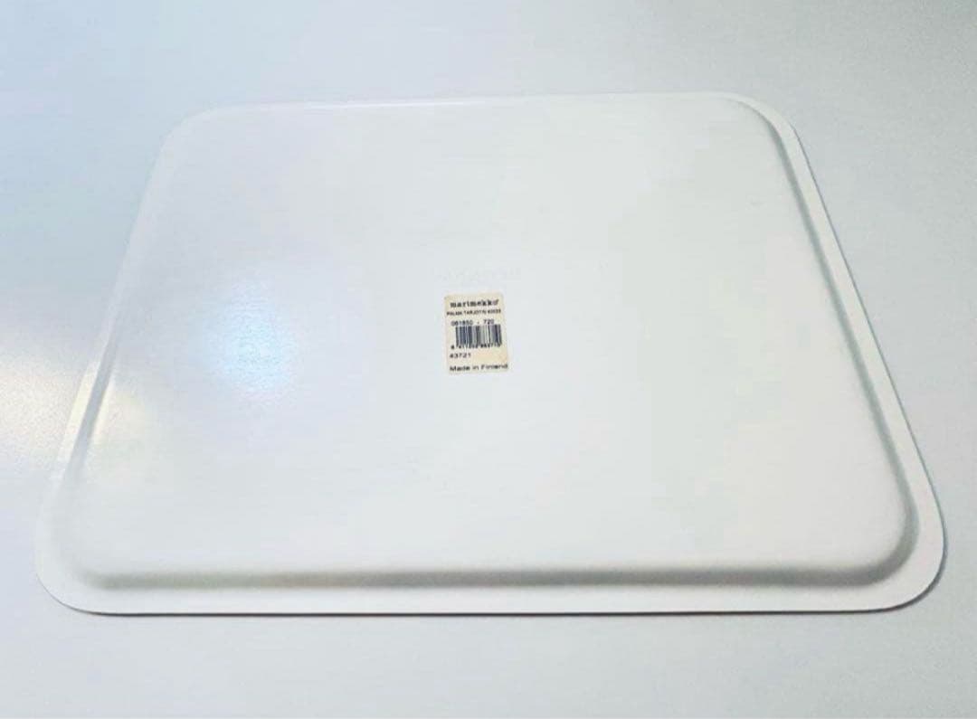 838【日本未入荷】特大サイズ43cm x 33cm／marimekkoトレイ① - メルカリ
