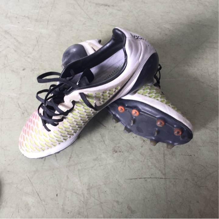 シューズ magista opus Amazon.co.jp: Nike Youth Magista Opus IIインドアシューズ カラー