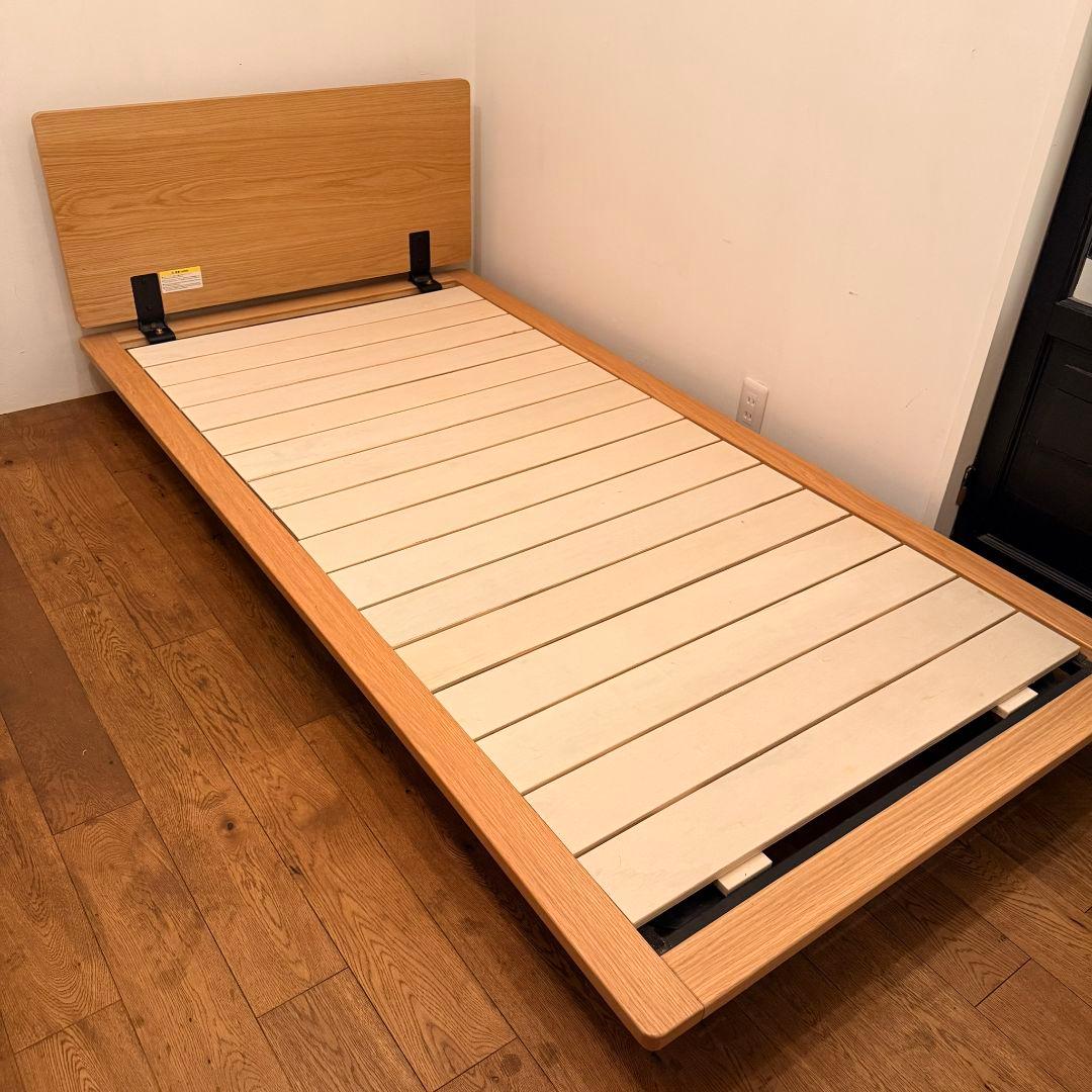 無印ベッドフレーム　シングルベッド　脚付き 木製ベッドフレーム | 無印良品