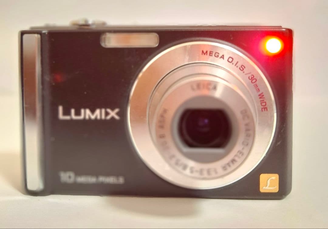 パナソニック Panasonic LUMIX DMC-FS20 デジタルカメラ 概要 デジタルカメラ DMC-FS20 | LUMIX（ルミックス） ミラーレス一眼