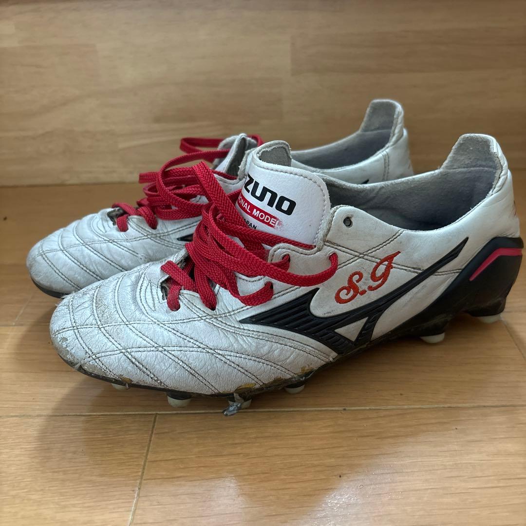 初代ミズノ モレリアネオ 25.5㎝ イニシャル入り(S・F) - メルカリ