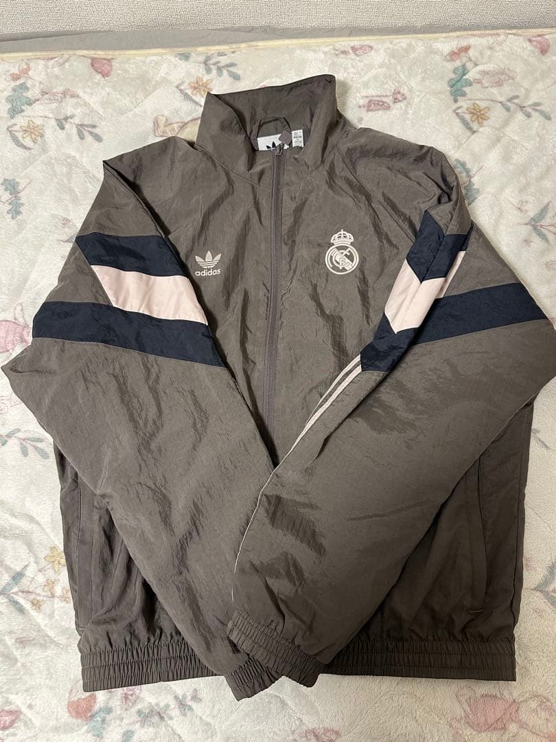 レアル・マドリード adidas originals トラックジャケット L adidas レアルマドリード トラックジャケット Real Madrid 2024/25