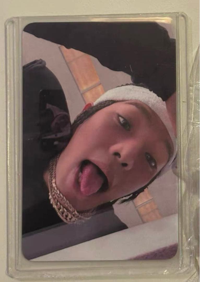 alldayproject ADP タ－ザン 1st サノク 限定 トレカ B alldayproject ADP タ－ザン 1st サノク 限定 トレカ B - メルカリ