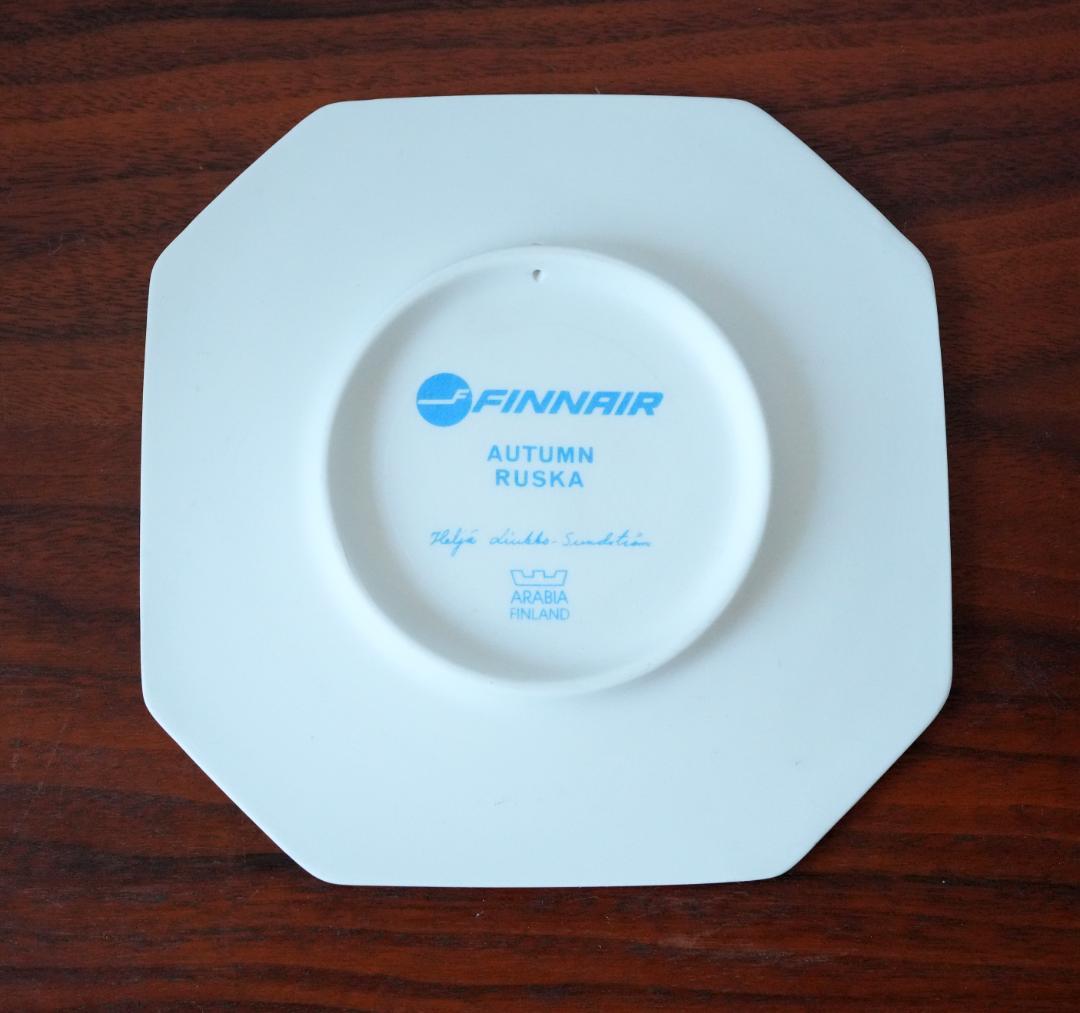 美品 ARABIA×finnair AUTUMN RUSKA ヘルヤ 陶板 - メルカリ