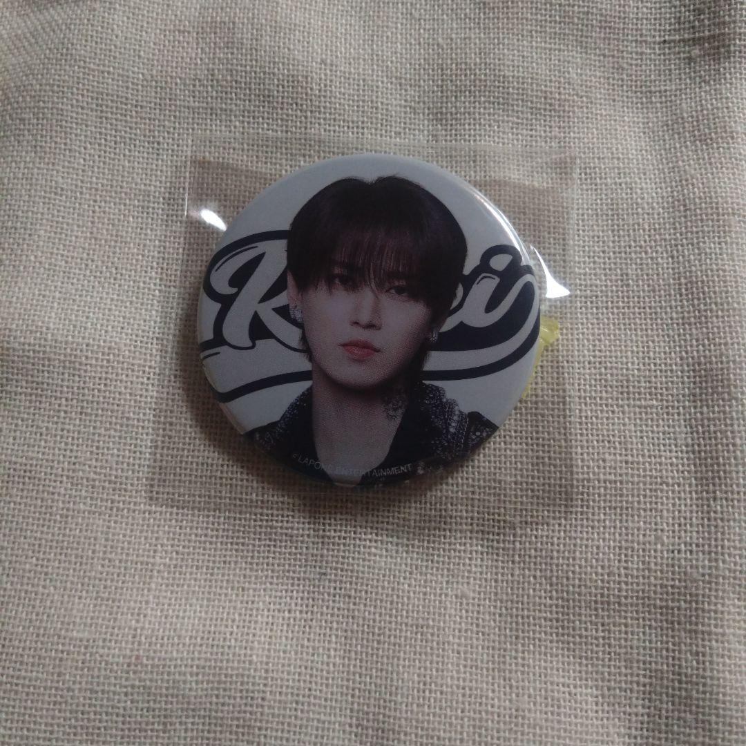 JO1 白岩瑠姫 缶バッジ - メルカリ