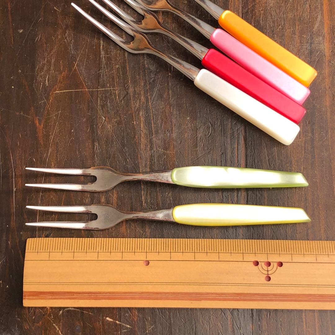 昭和レトロ♪キャンディカラーのフルーツフォーク - メルカリ