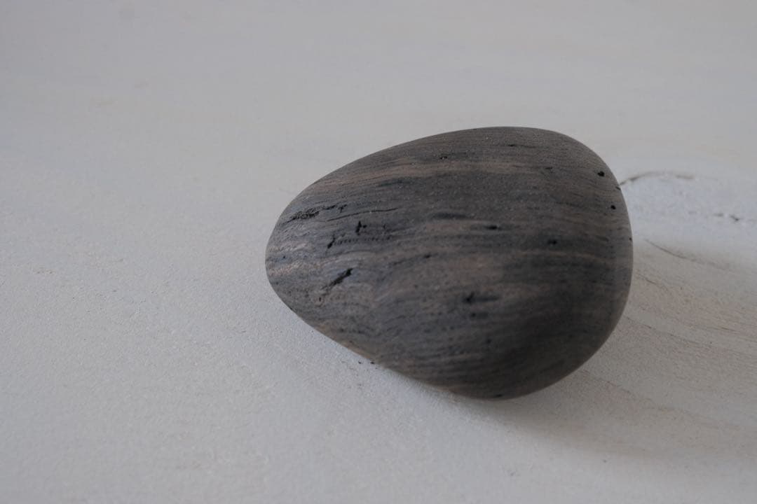 辻有希 STONE TOOLS／木彫／オブジェ - メルカリ