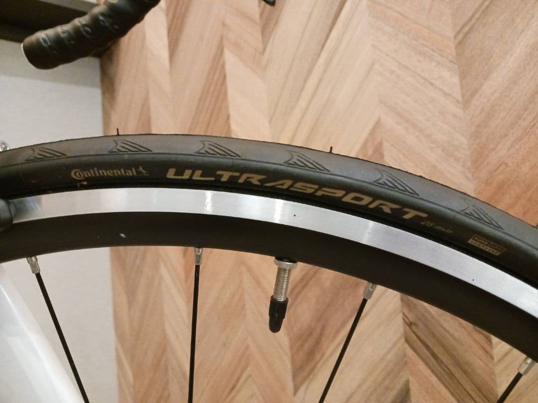 H*r様 値下げ中◇COLNAGO◇AL2-r◇ロードバイク◇46S◇MJRIN - メルカリ