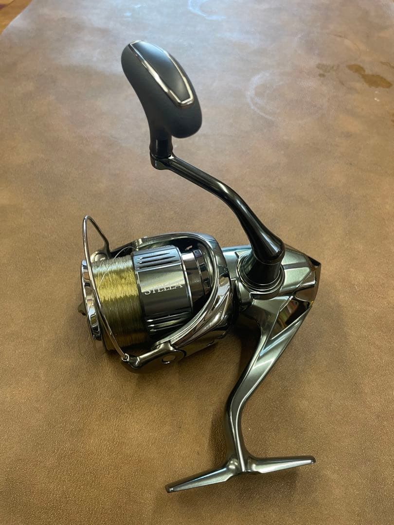 シマノ　22ステラ3000MHG 極美品　リール　サクラマス　シーバス　釣り シマノ（SHIMANO） 22 ステラ 3000MHG (2022年モデル) スピニング