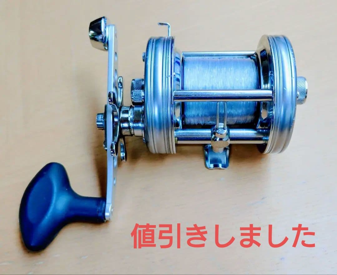 Ambassadeur 6500CS Rocket 未使用ナイロン6号付き ABU Ambassadeur 6500CS Rocket, Black Red, high speed, right