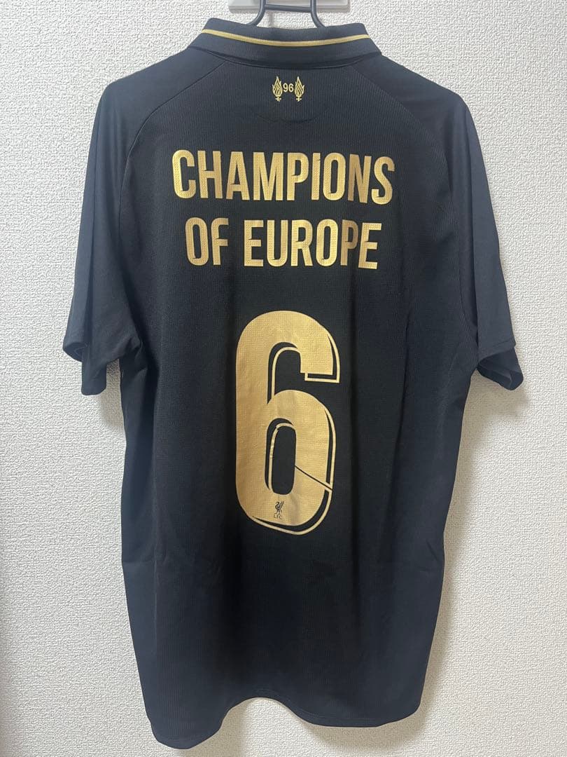 リバプールFC 18/19UCL優勝記念ユニフォーム 黒×金 L-XLサイズ - メルカリ