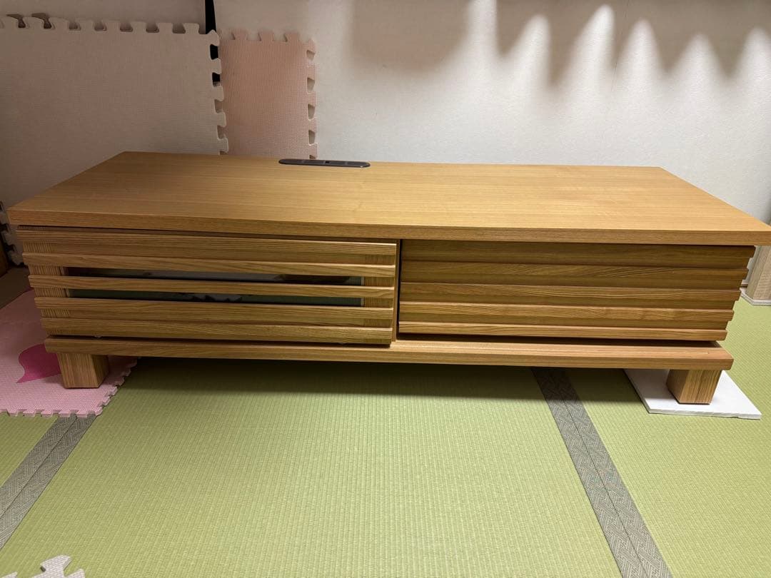 テレビボード　リビングボード　ローボード　北欧ナチュラル　美品 送料無料・完成品・開梱設置】幅160cm 天然木オーク無垢材使用 脚付き