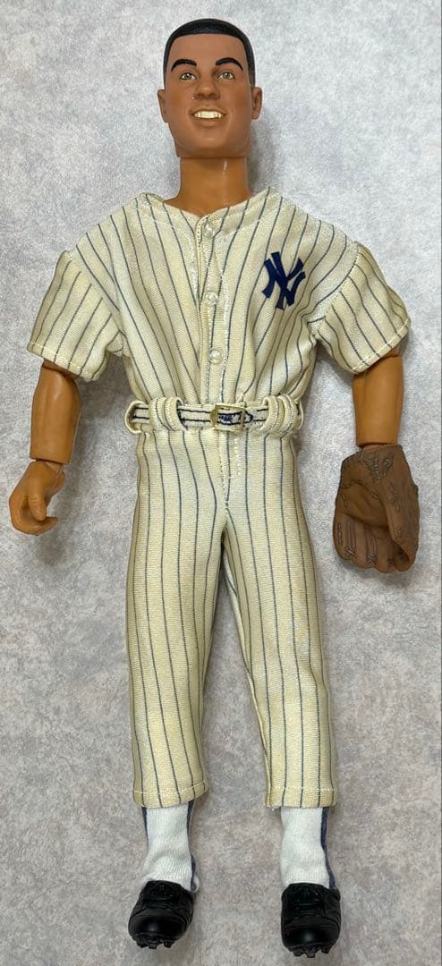 希少】デレク・ジーター フィギュア ニューヨーク・ヤンキース 背番号2