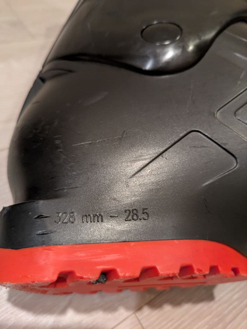 ROSSIGNOL EVO70 28.5cm ラスト幅104mm　スキーブーツ