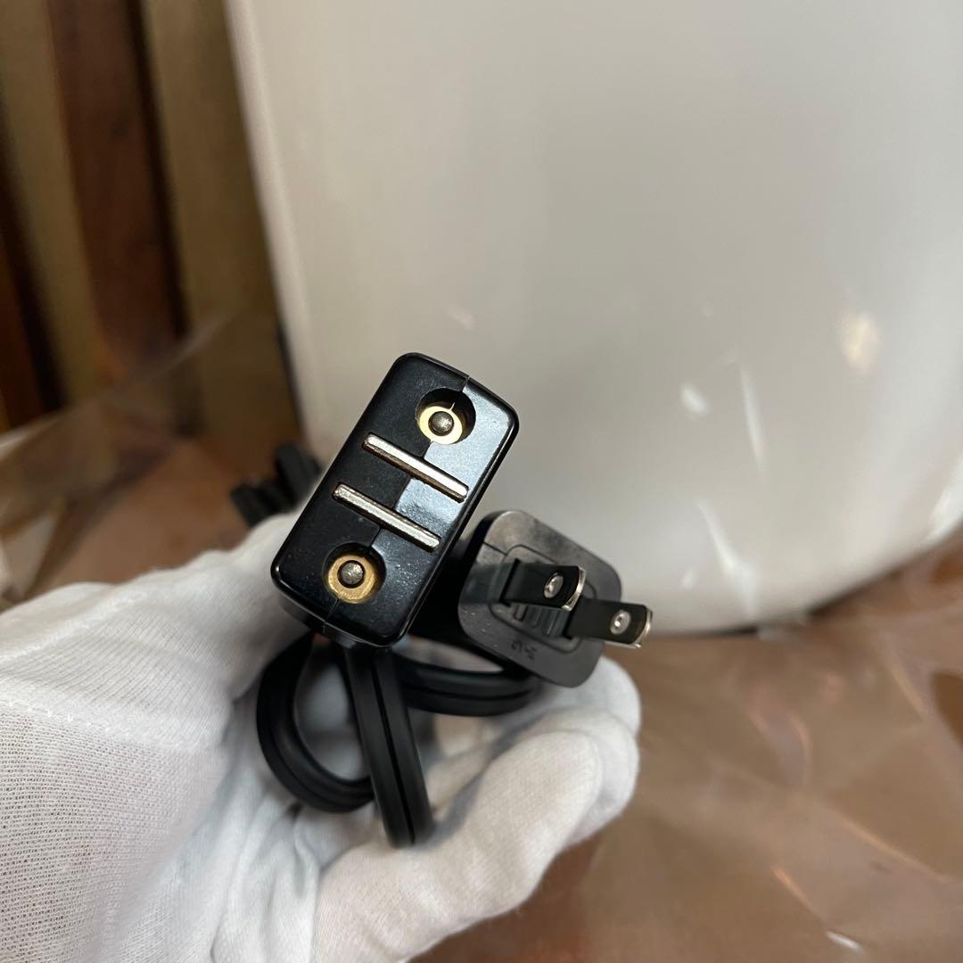 開梱展示品 22年製造 加湿器 スチーム式 3.0L EE-RR50-WA