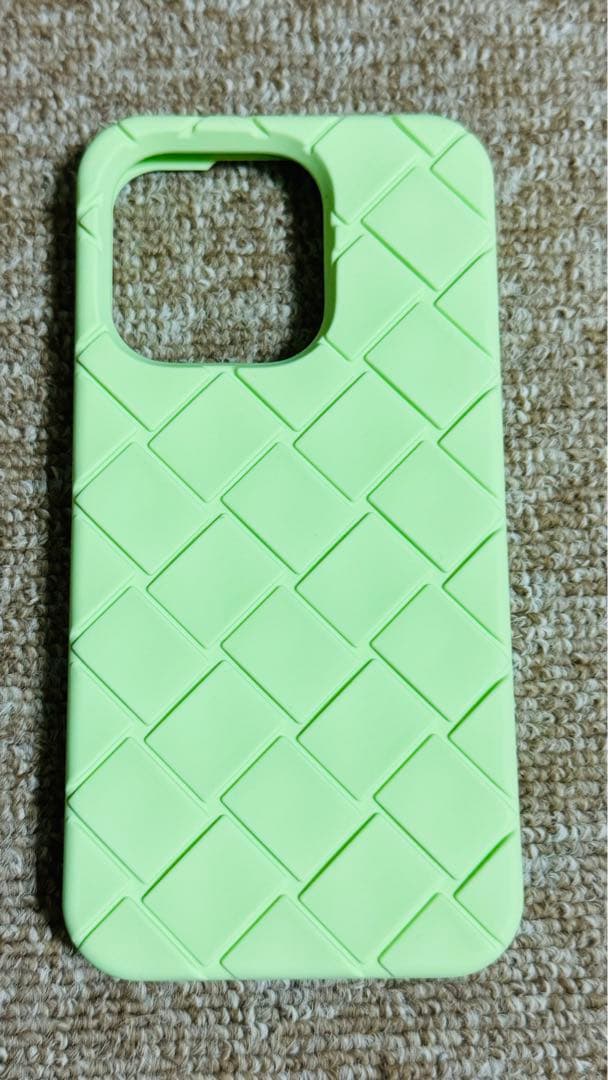 BOTTEGA VENETA【iPhone14Pro】ラバーケース BOTTEGA VENETA（ボッテガ・ヴェネタ） iPhone14Pro 専用ケース 733842