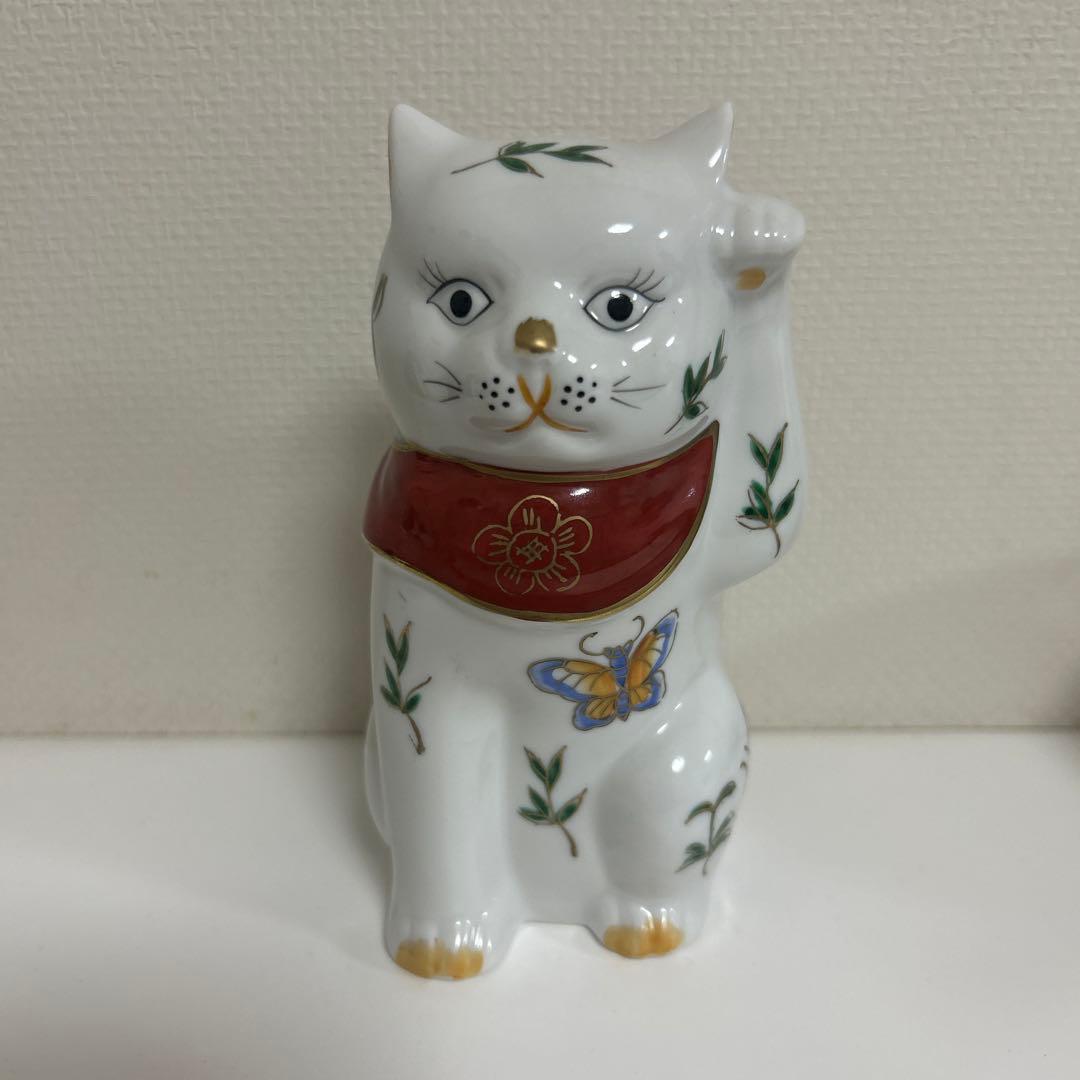 美品　伊万里　招き猫　手描き　花と蝶　商売繁盛　良縁 美品 伊万里 招き猫 手描き 花と蝶 商売繁盛 良縁 2026年最新】伊万里