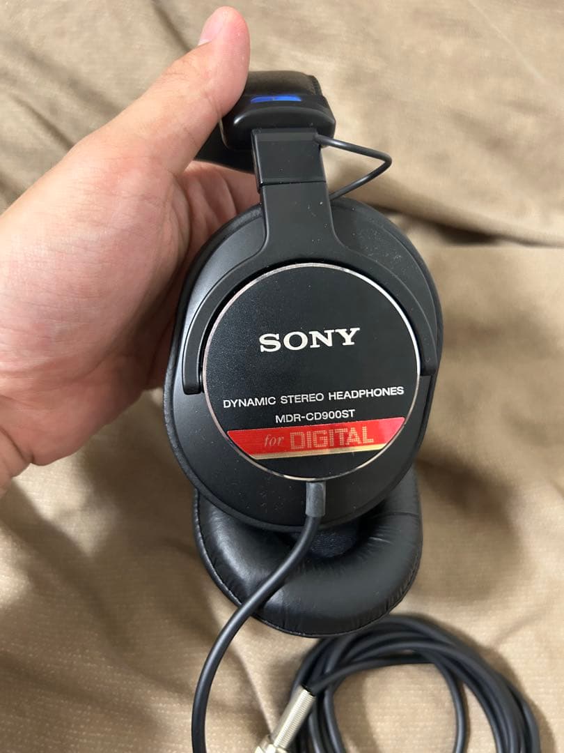 ソニー 900ST 超美品 送料込 スタジオ用モニターヘッドホン | ソニー・ミュージック