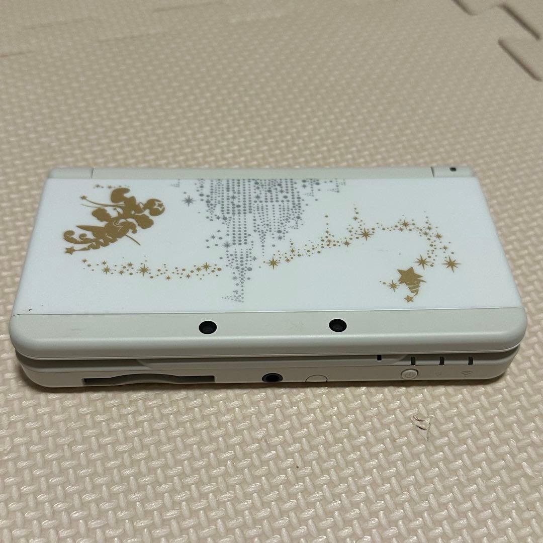 New ニンテンドー 3DS 本体 ディズニーマジックキャッスル デザイン