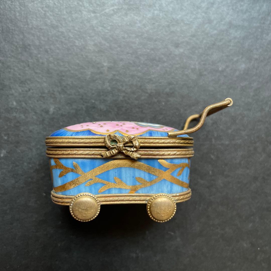 レア リモージュ ボックス ピルケース 可愛いベビーカー - メルカリ