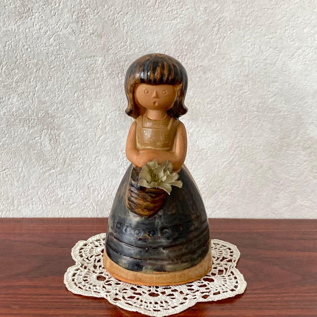 フラワーガール 陶器 置物 スウェーデン 北欧 ヴィンテージ