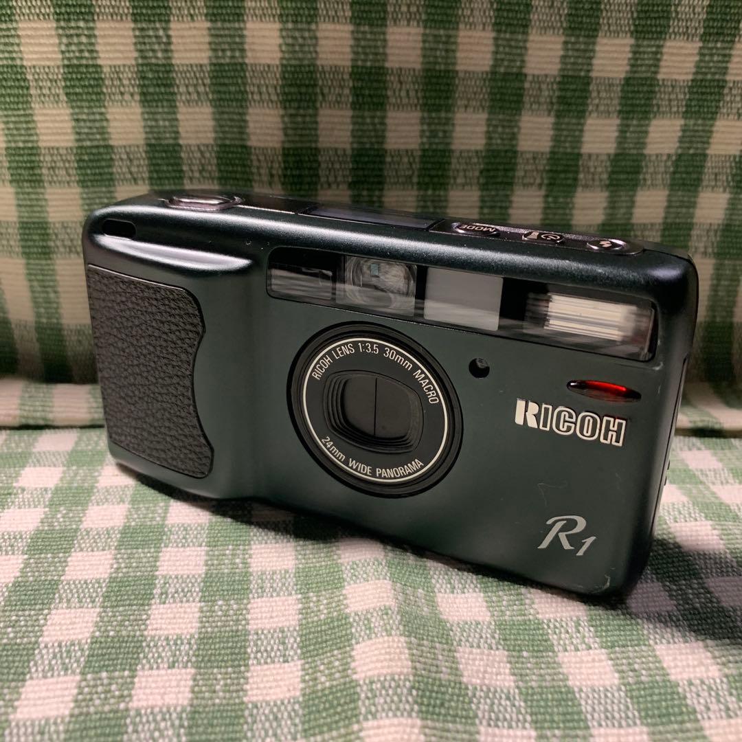 RICOH R1 コンパクトフィルムカメラ 一部難ありです - メルカリ