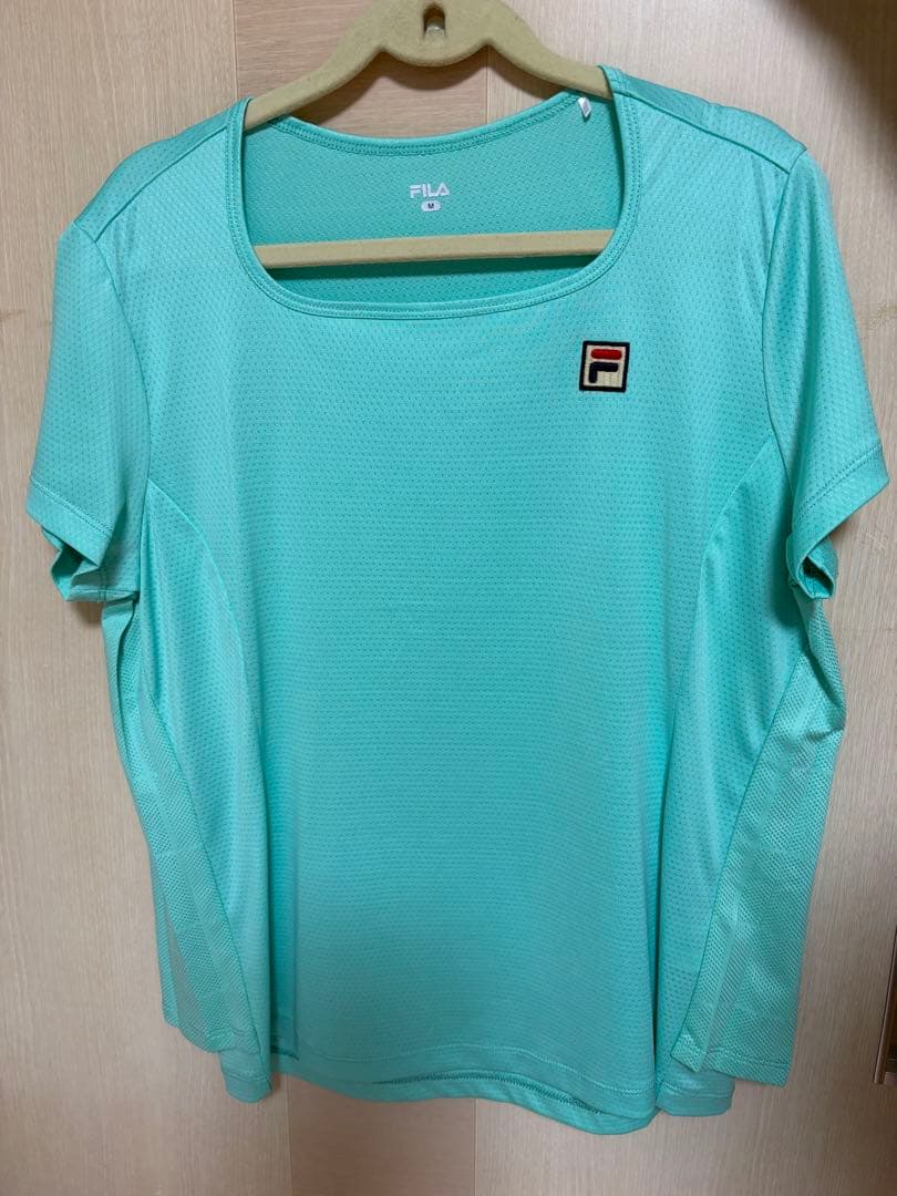 FILA プリーツデザイン Tシャツ ミントグリーン - メルカリ
