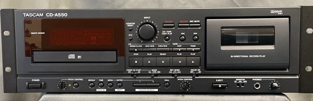 ラジオ・コンポ TASCAM CD-A550 No.2 CD-A550 | 業務用CDプレーヤー/カセットデッキ | TASCAM (日本)