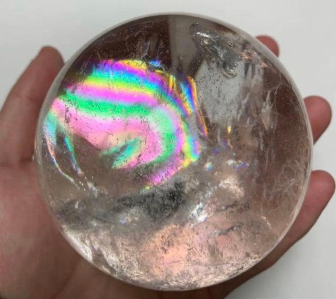 透明度高☆虹が綺麗なアイリスクォーツスフィア・台座付き - メルカリ