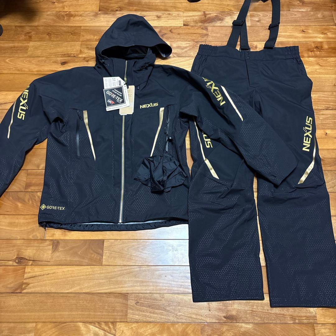 シマノ　新品　ネクサス ゴアテックス レインスーツ[RA-101X] サイズM 楽天市場】【現品限り】 シマノ ウェア ネクサス ゴアテックス レイン