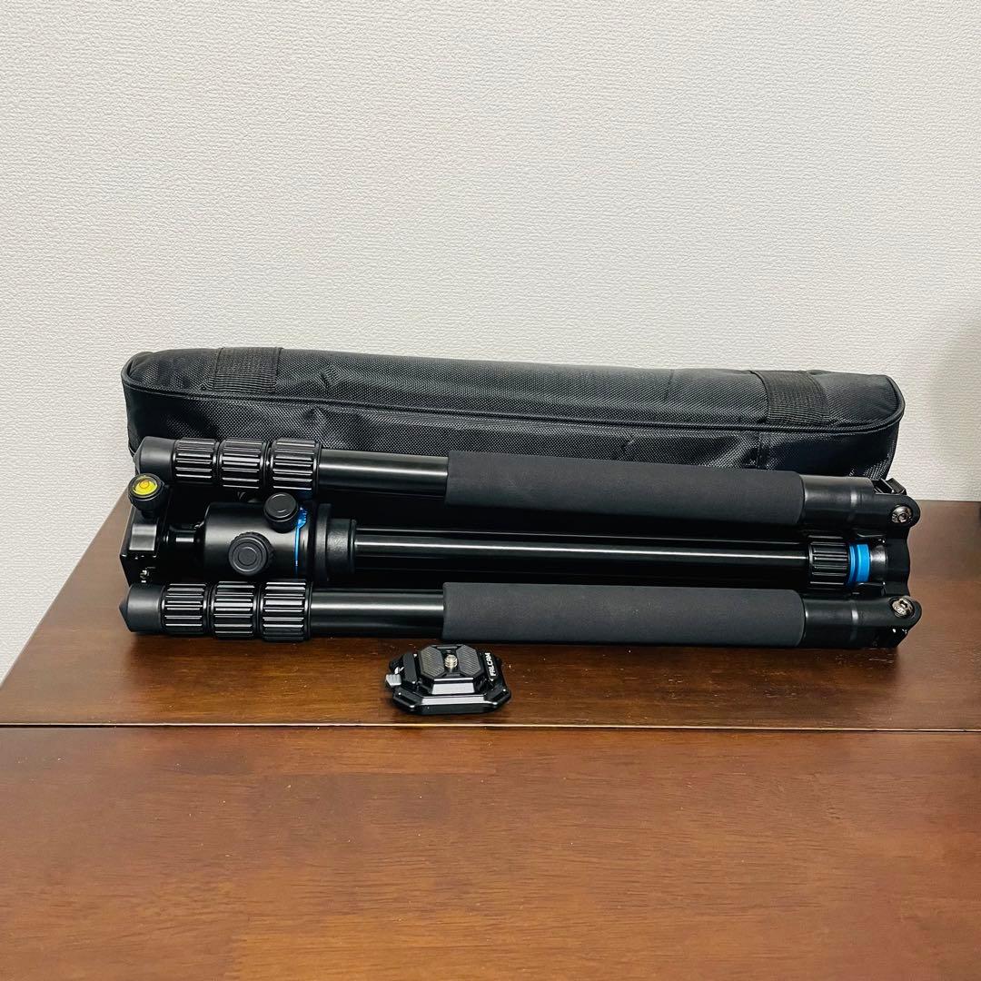 美品】α6400本体（シャッター回数770回）＋35mm単焦点レンズ＋三脚等