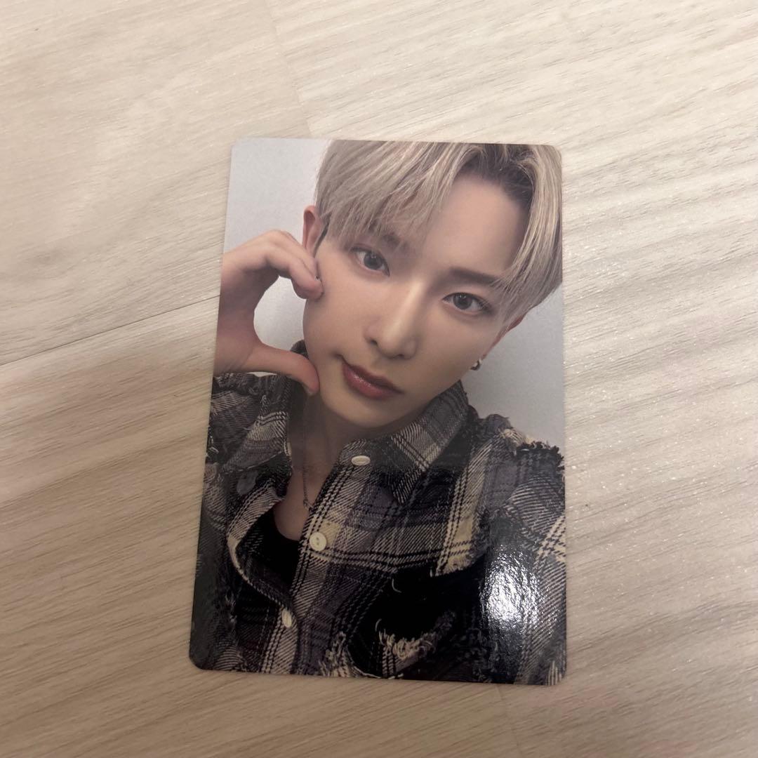 &TEAM 月狼 musicart 特典 HARUA トレカ - メルカリ