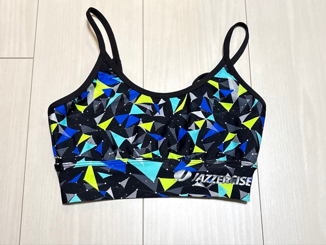 JAZZERCISE スポーツブラ 幾何学模様 S - メルカリ
