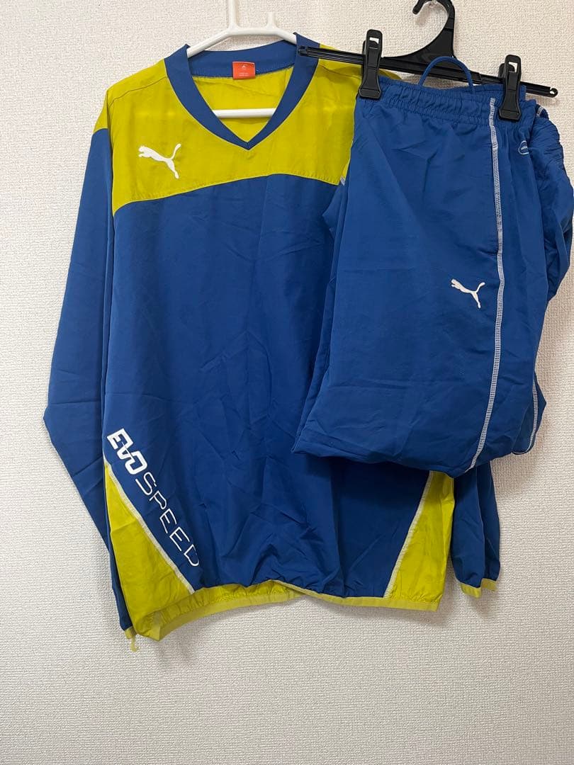PUMA ピステ・ウィンドブレーカー 青/黄 上下セット - メルカリ