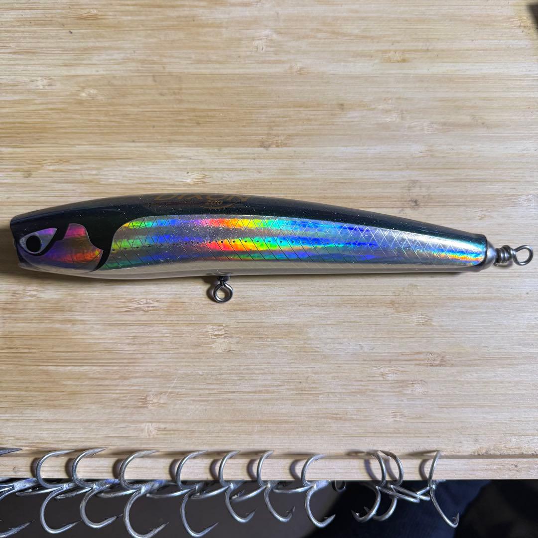 DIXON 200 トップウォーター ルアー CBONE - メルカリ