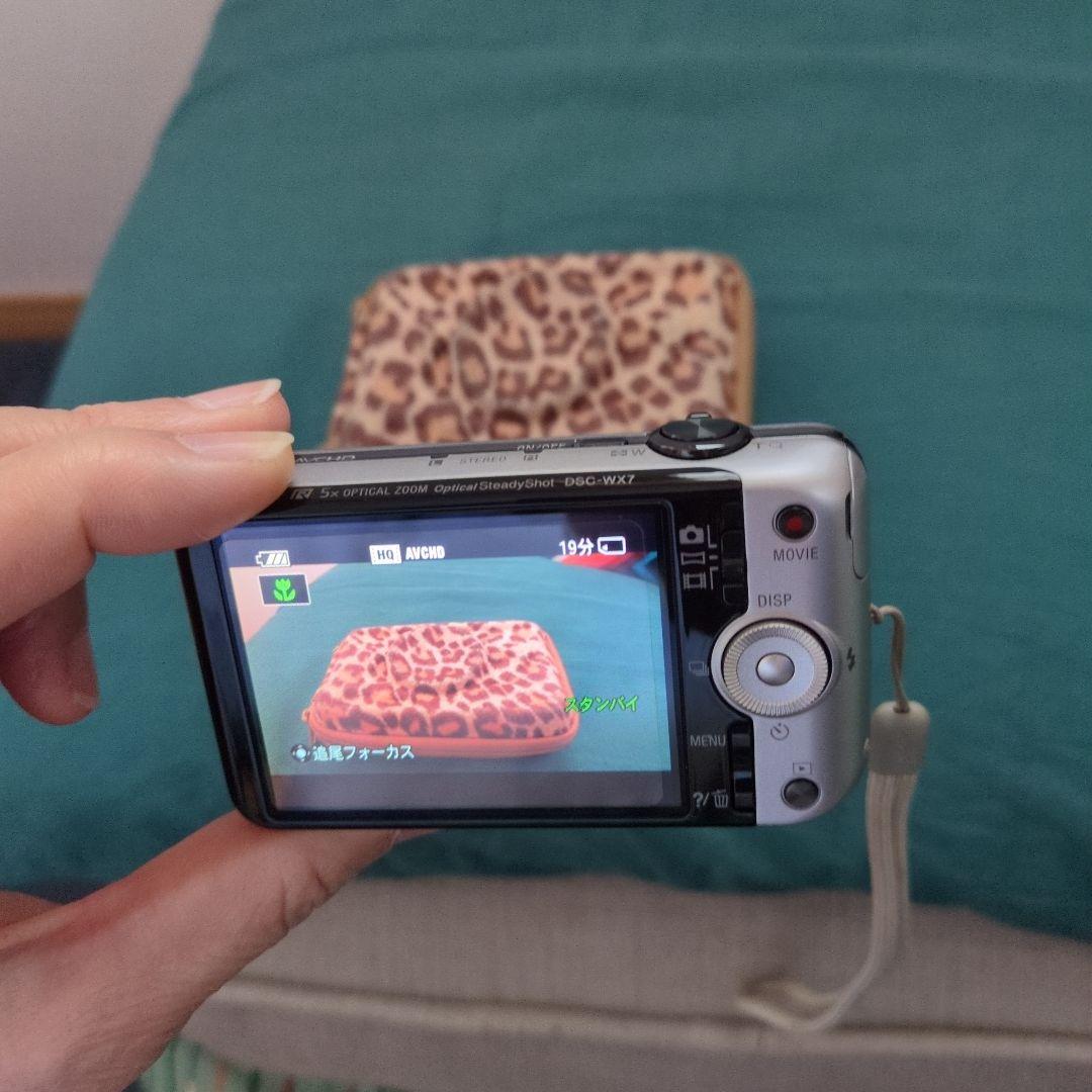 美品☆SONY Cyber-shot 16.2MP デジタルカメラ 本体