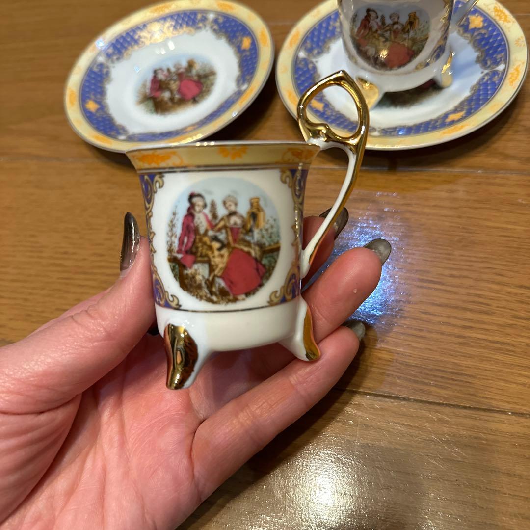 西洋 アンティーク デミタス カップ&ソーサー 2客セット - メルカリ