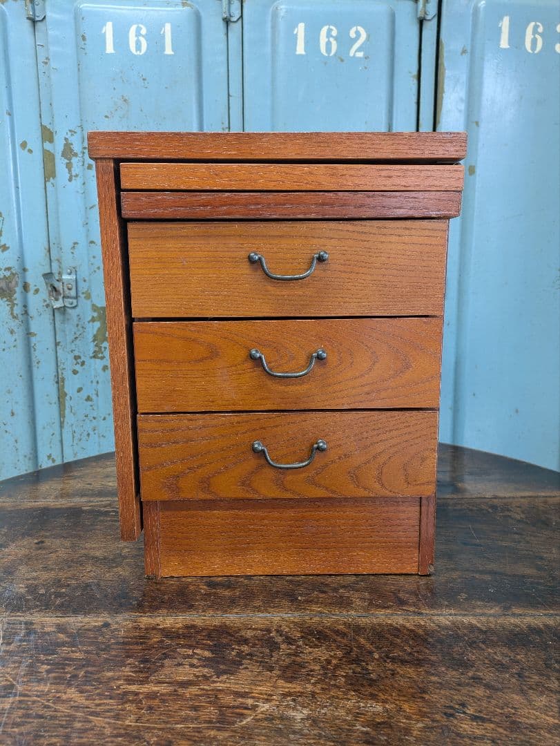 懐かしい昭和レトロ商品☆文机 折り畳み式テ ーブル 三段引き出し　和製家具 文机 折りたたみ アンティーク レトロ 家具 和 3段引き出し - メルカリ