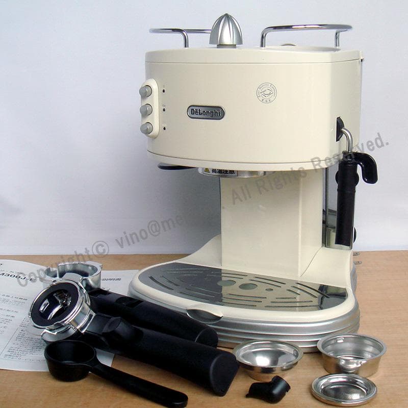 美品 デロンギ エスプレッソ・カプチーノメーカー ECM300J-E クリーム