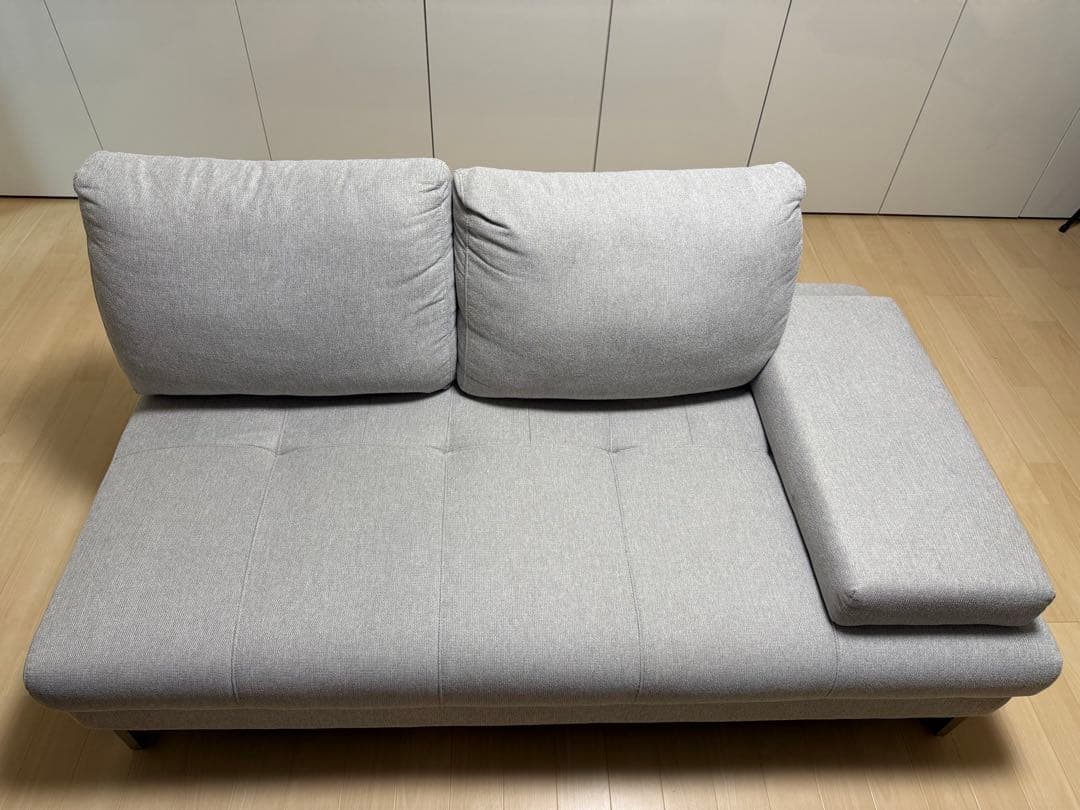 ソファ 8198 2PR+COUCH LAR275-17 LGY 東京インテリア - メルカリ